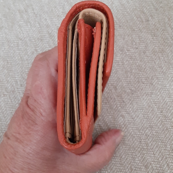 Levenger color block small wallet - Picture 12 of 12